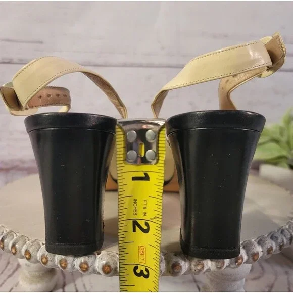 Salvatore Ferragamo Vintage Leather Slingback Heels Cream Black Cap Toe Size 8.5 - Picture 6 of 12